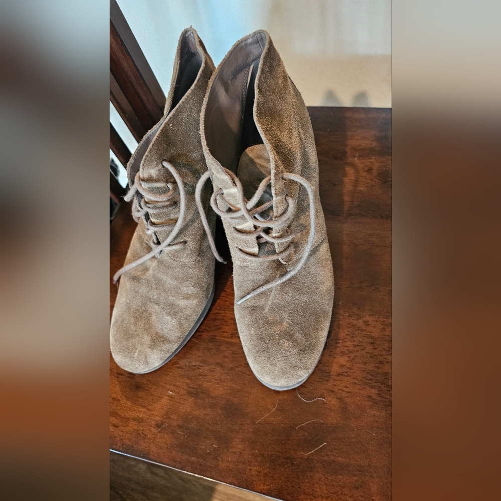 Franco Sarto Gray/Tan Ankle Boots with Suede Finish